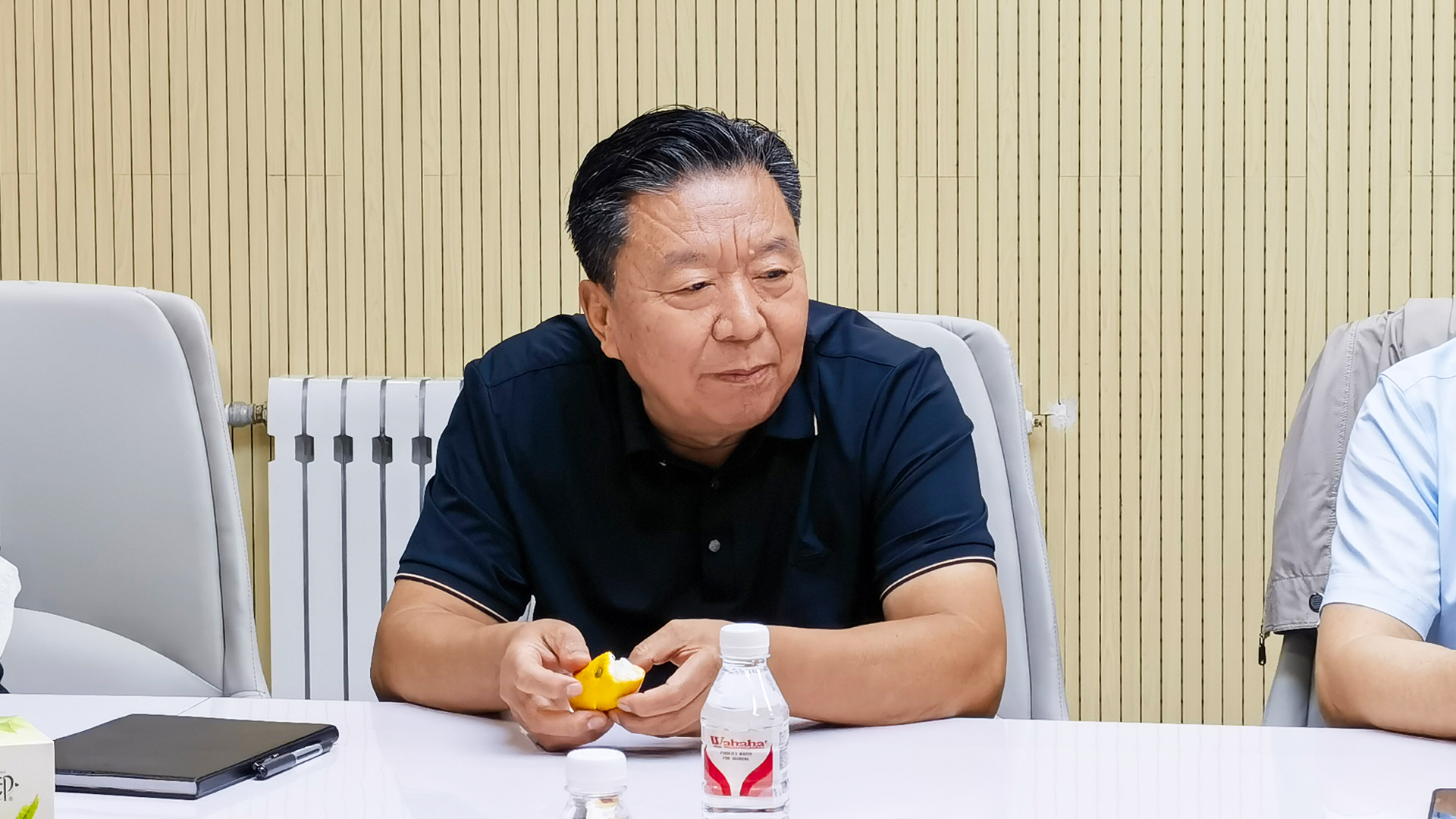 李校长.jpg