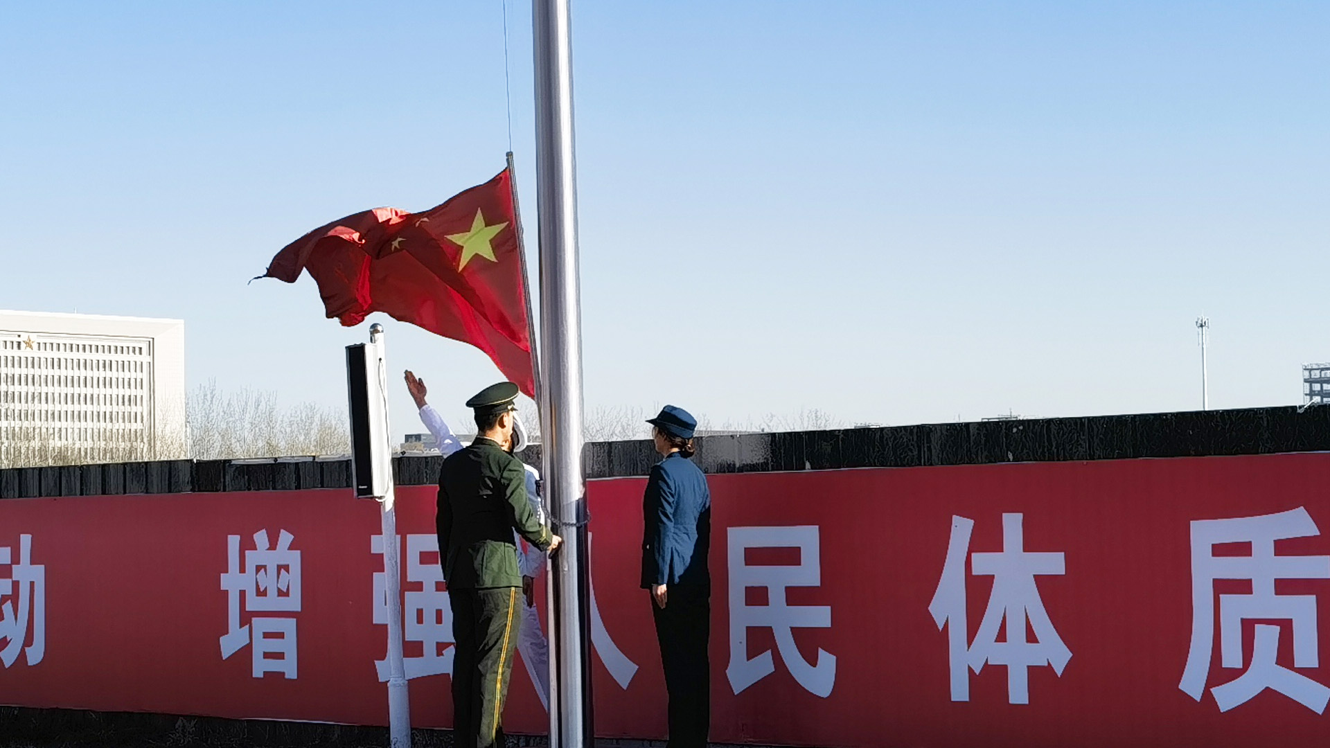 升旗.jpg