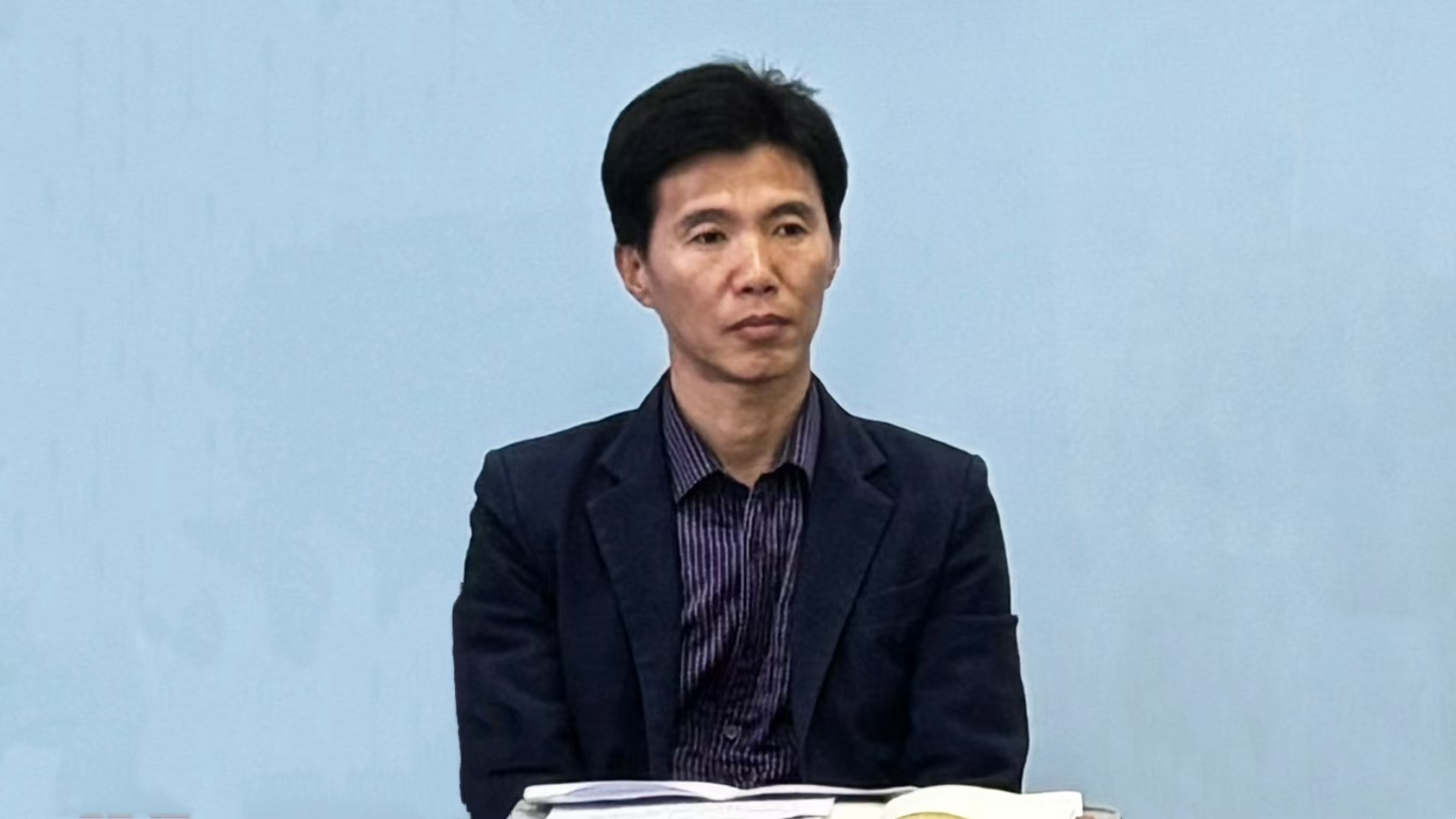 李.jpg 李.jpg