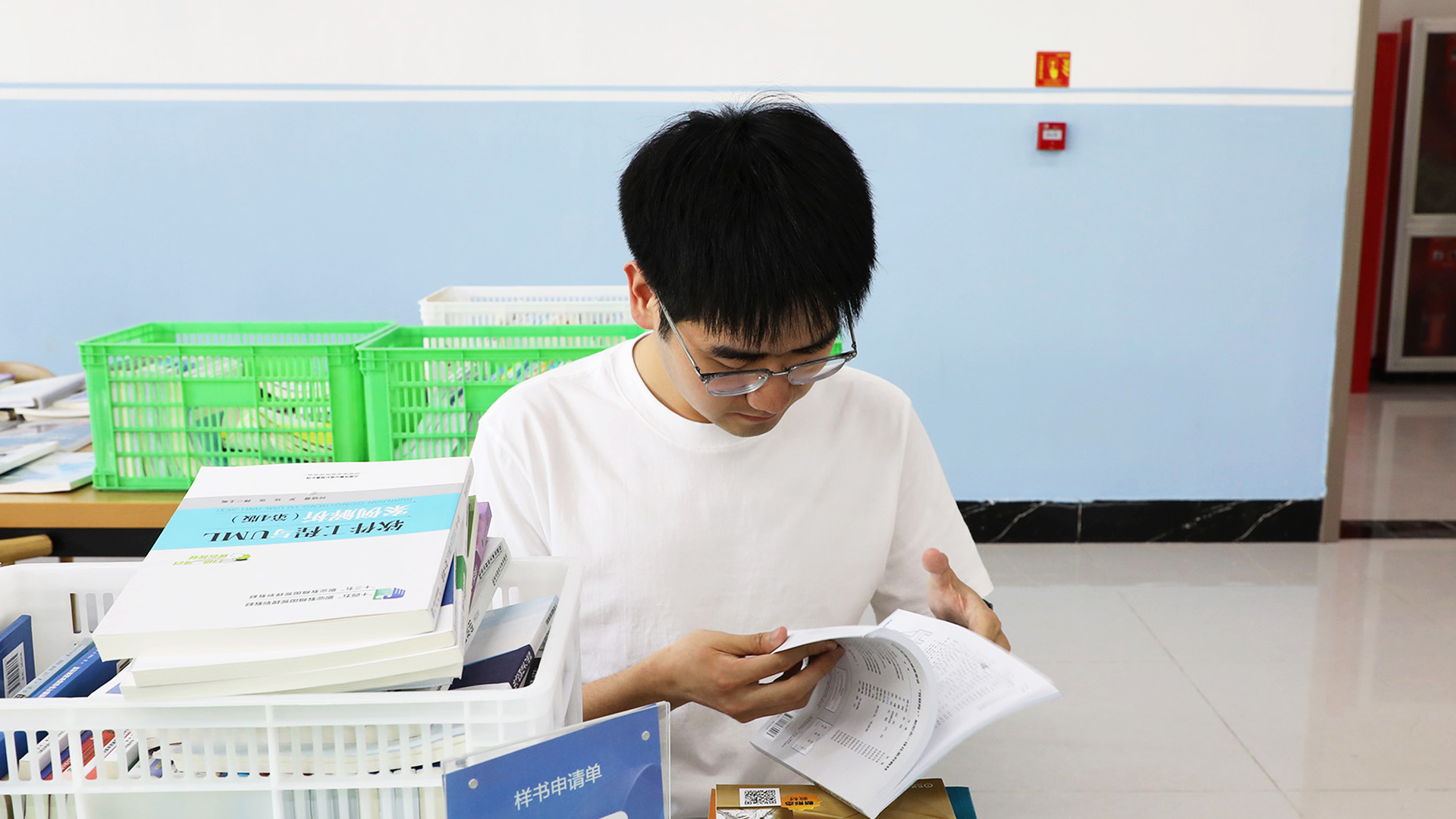 王浩宇.jpg 王浩宇.jpg