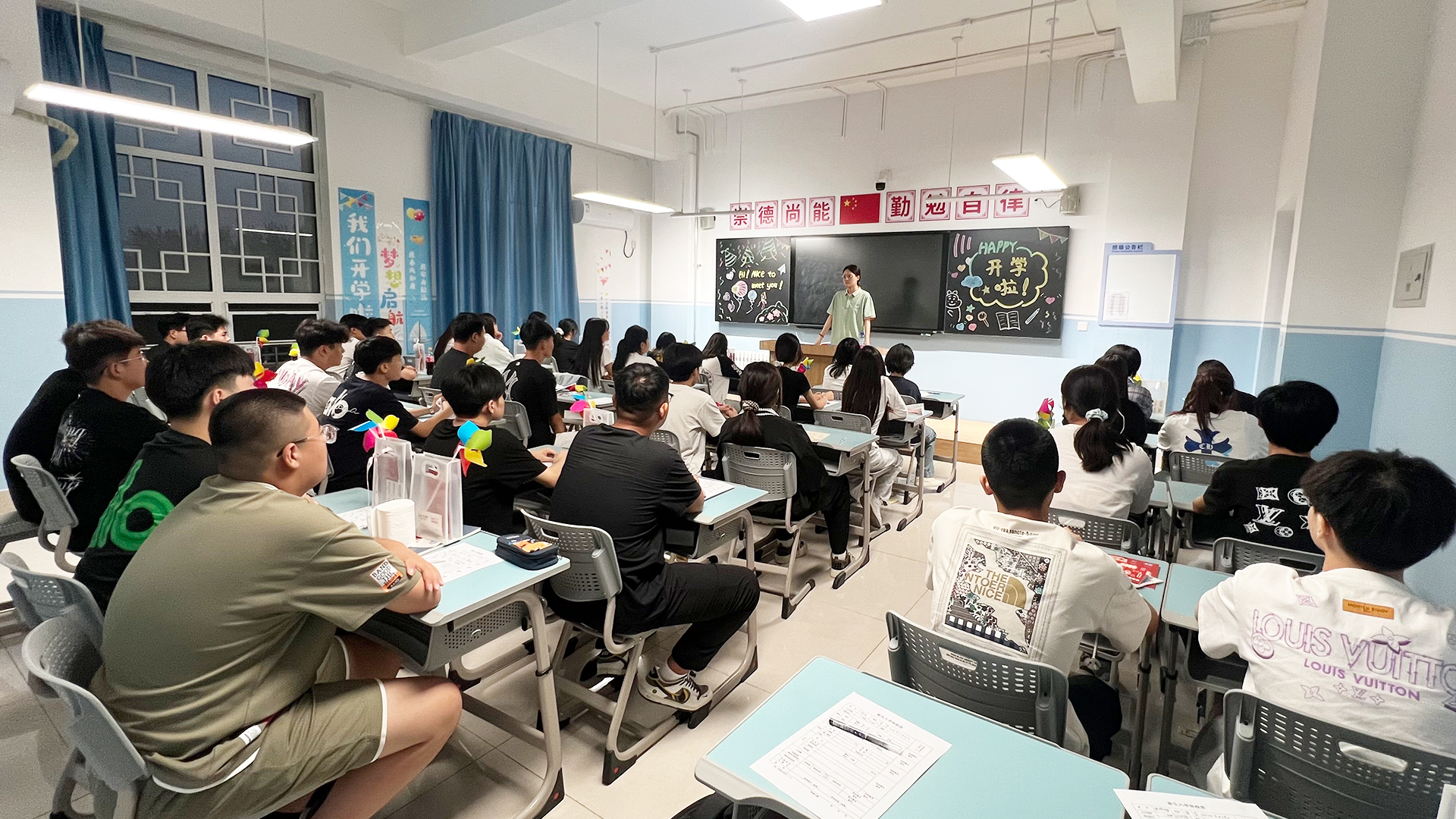 班会4.jpg 班会4.jpg