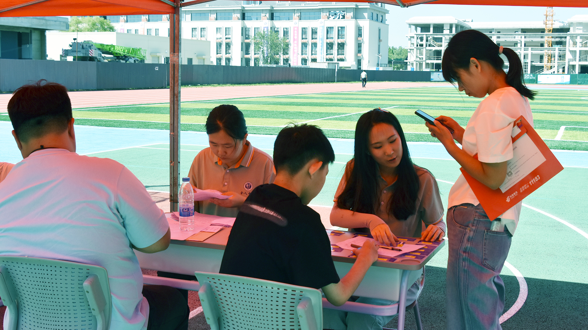 报道10.jpg 报道10.jpg