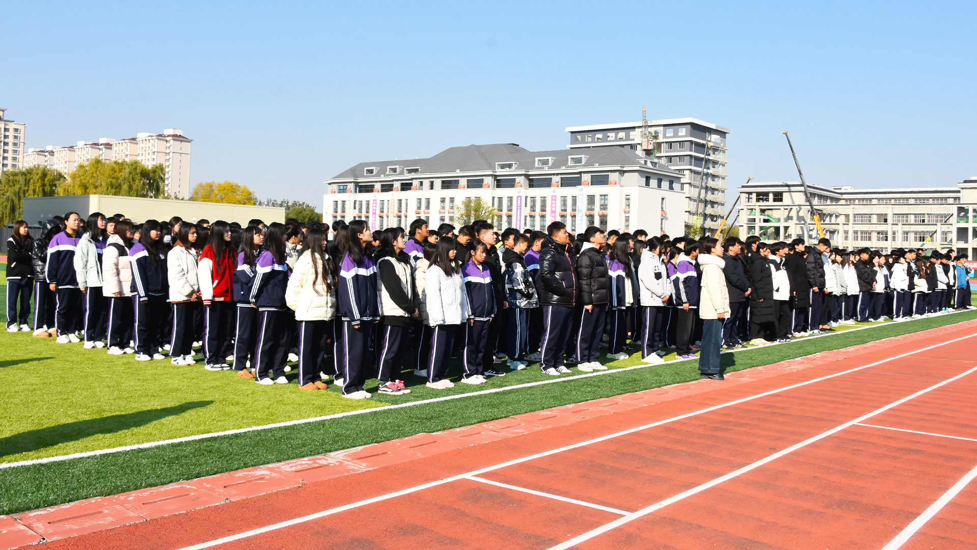学生.jpg 学生.jpg