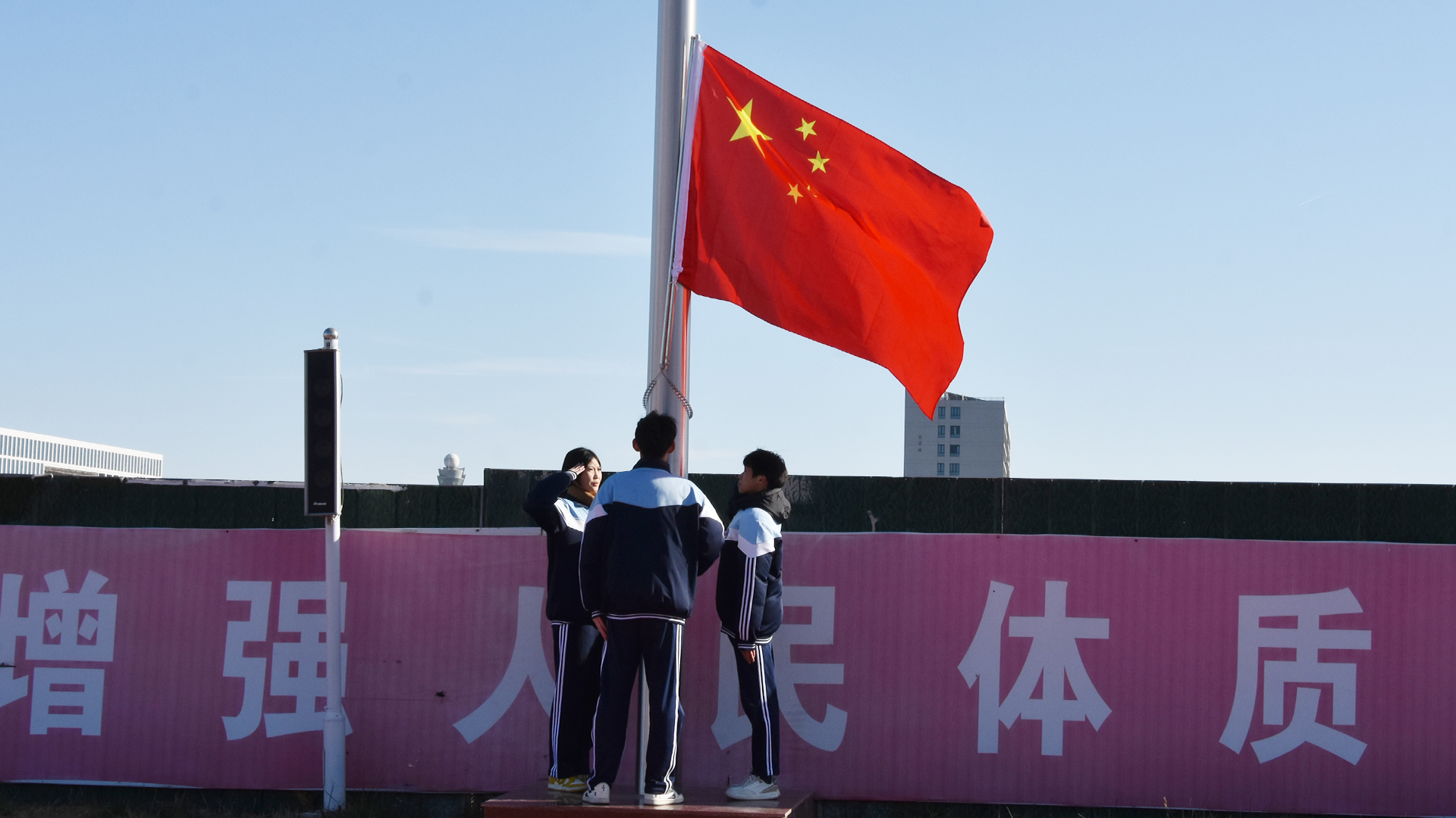 升旗.JPG