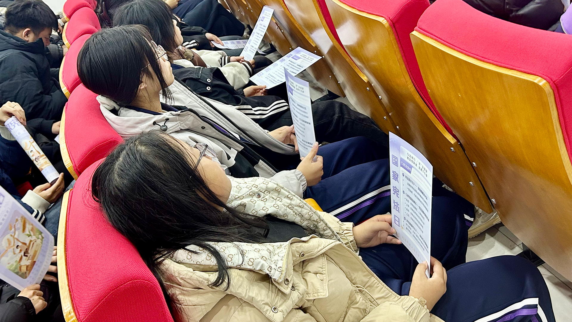 手册.jpg 手册.jpg