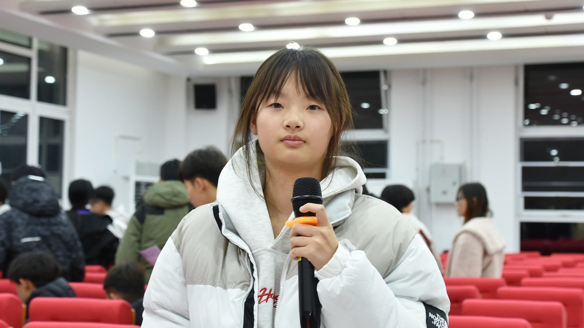 互动3.JPG