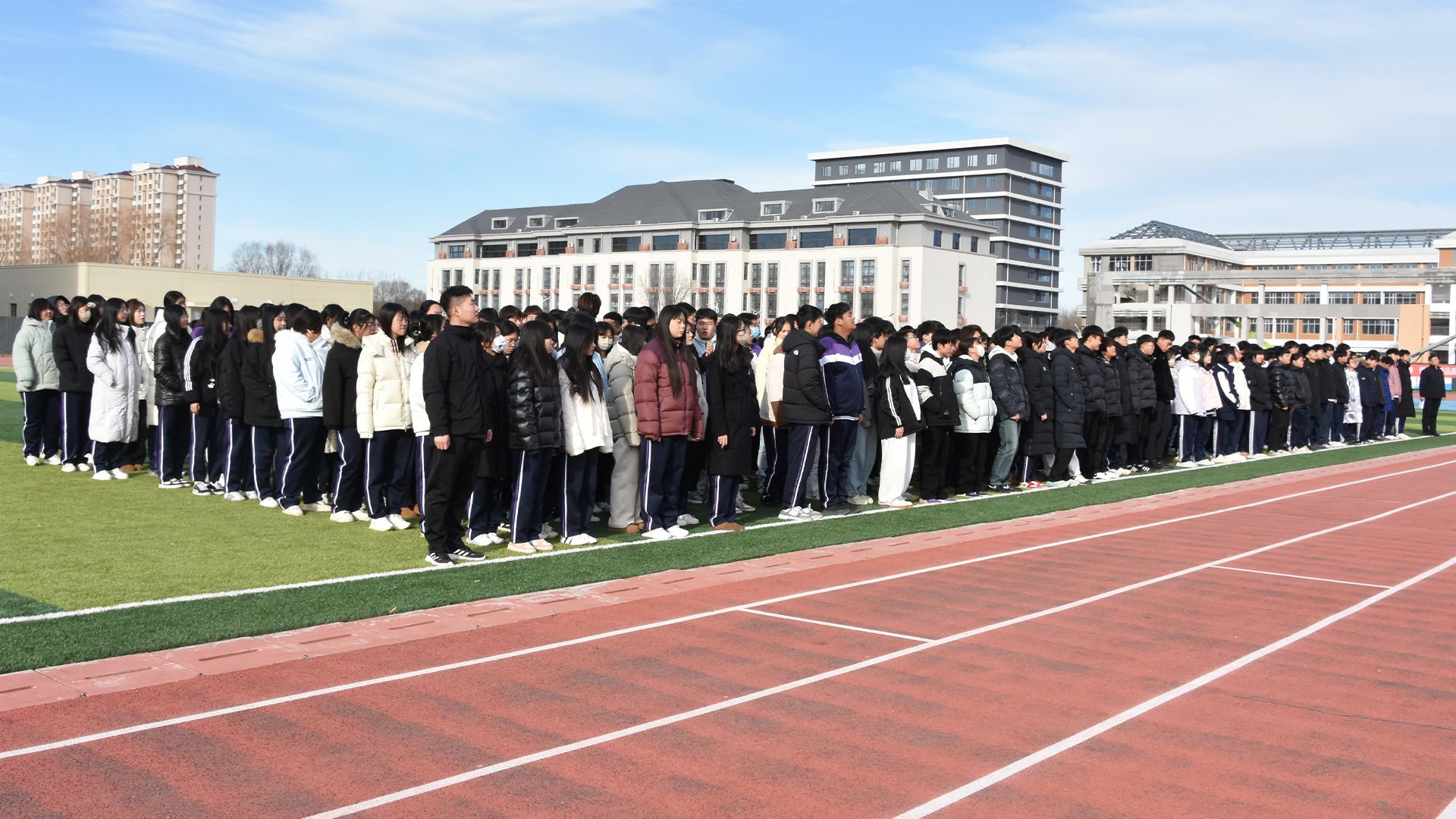 学生.jpg