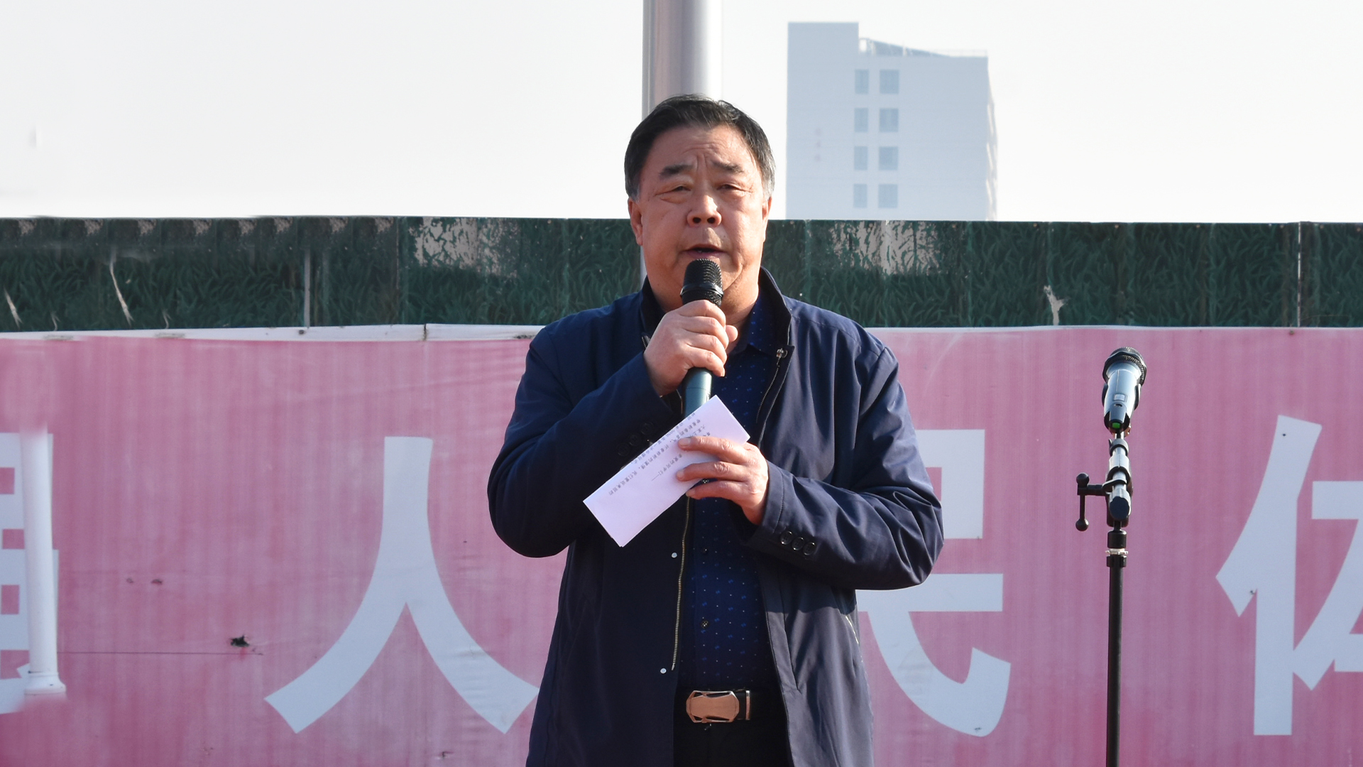 武处长.jpg 武处长.jpg