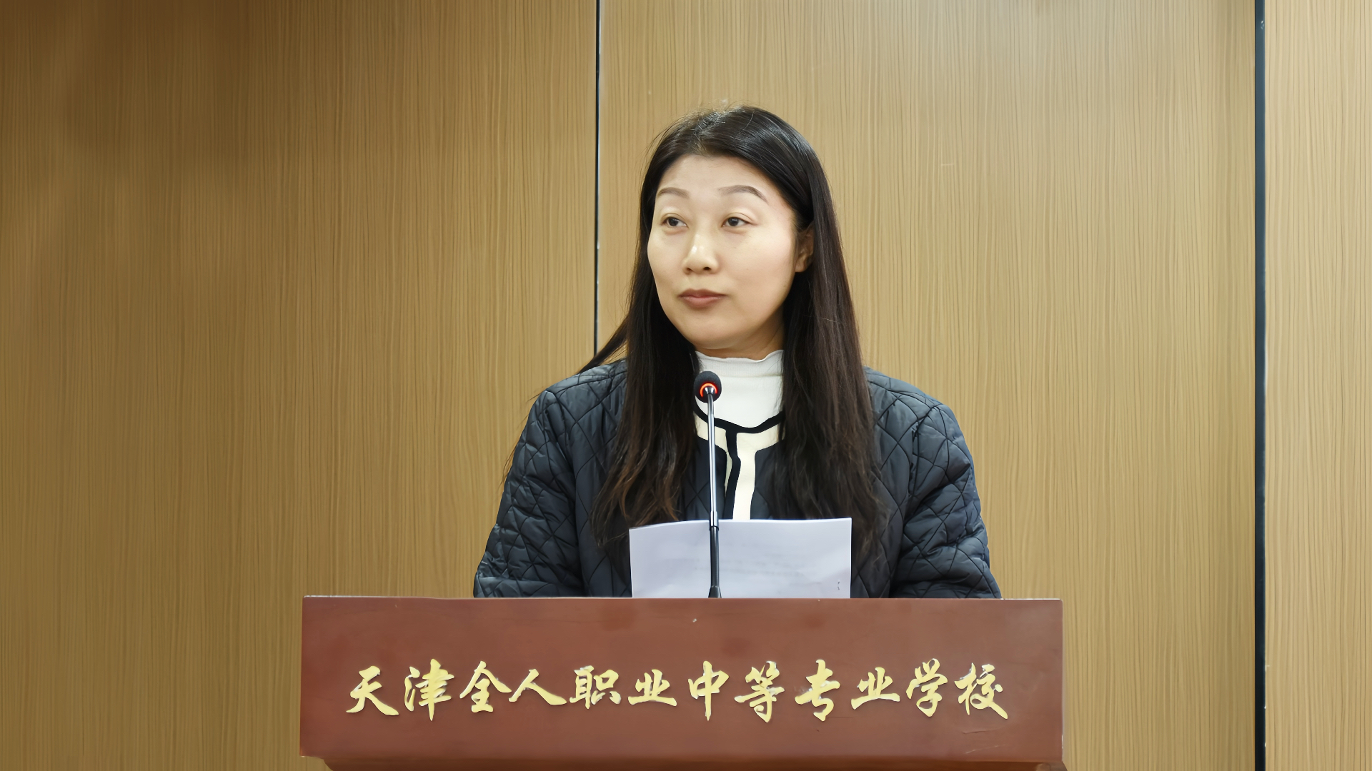琳琳.JPG.jpg 琳琳.JPG.jpg
