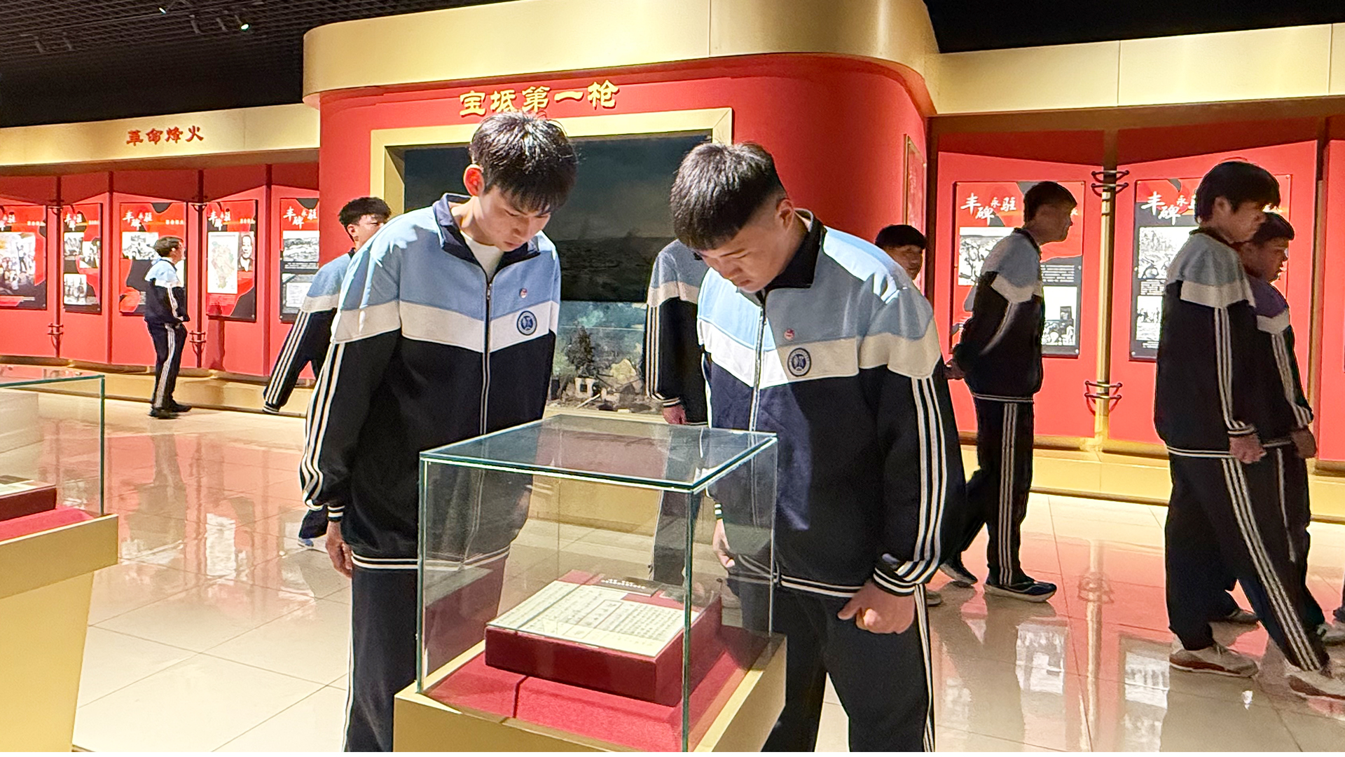 展馆2.jpg 展馆2.jpg