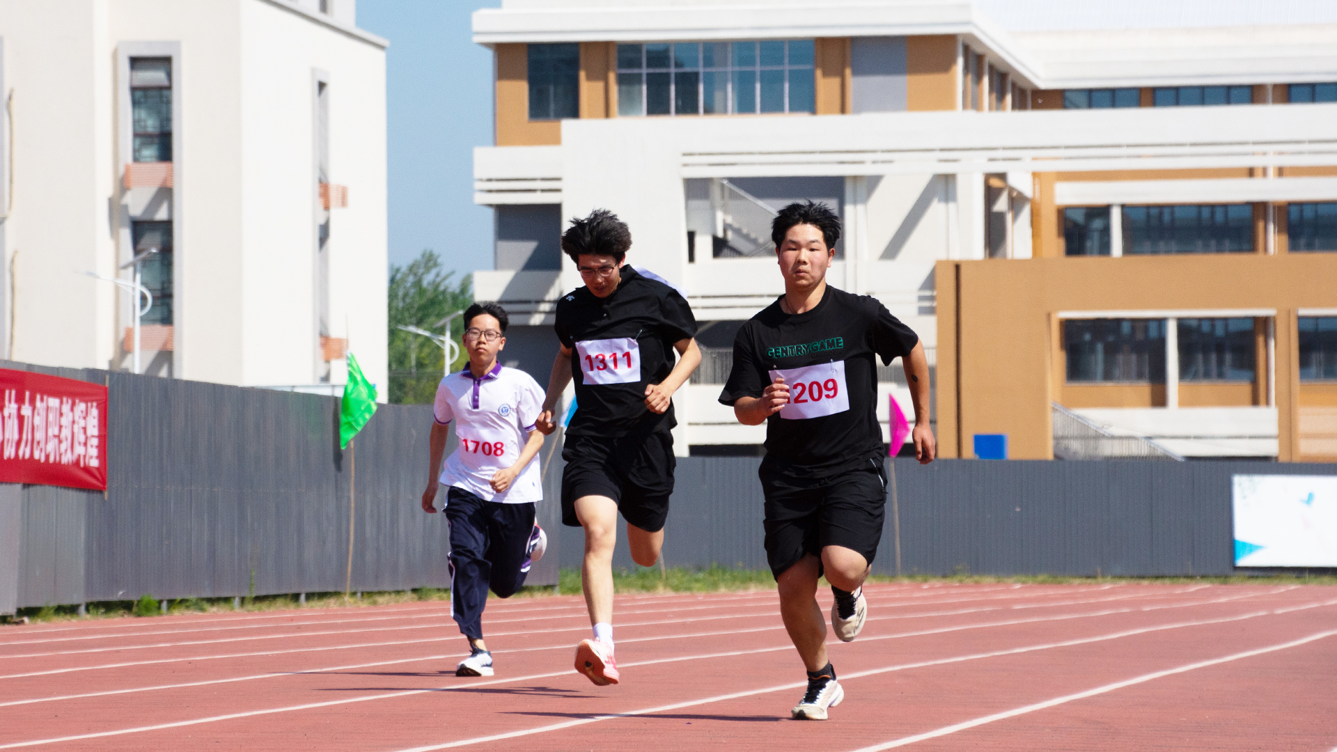 跑步3.jpg 跑步3.jpg