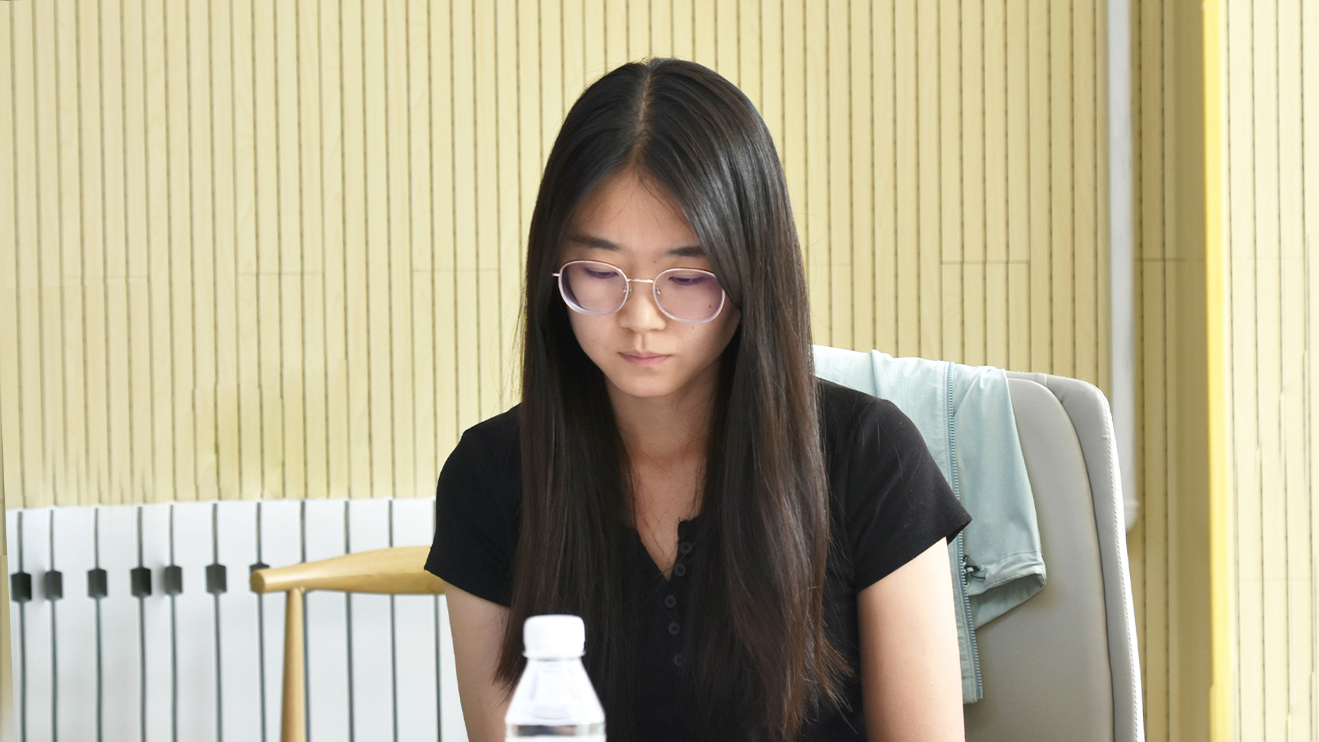 刘爽.jpg 刘爽.jpg